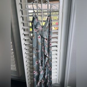 size small | never worn | VICI brand